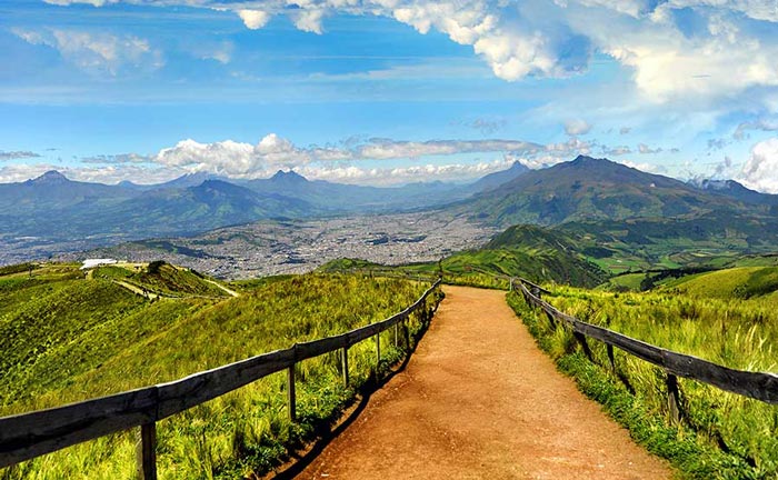 Take a private Ecuador tour exploring Cotopaxi and the Avenue of Volcanoes