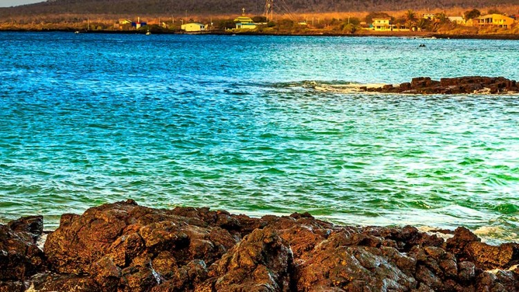 faa-galapagos-tropical-climate