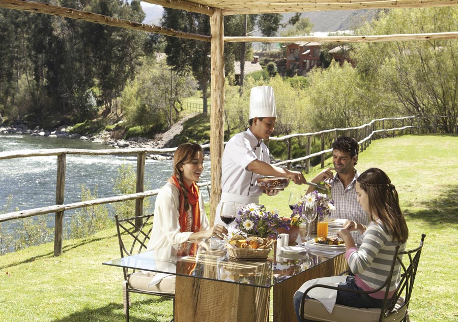 Having a Scenic Lunch at the Rio Sagrado Hotel in Urubamba kuoda-blog-belmond-collection-hotels-rio-sagrado-sacred-valley-cusco