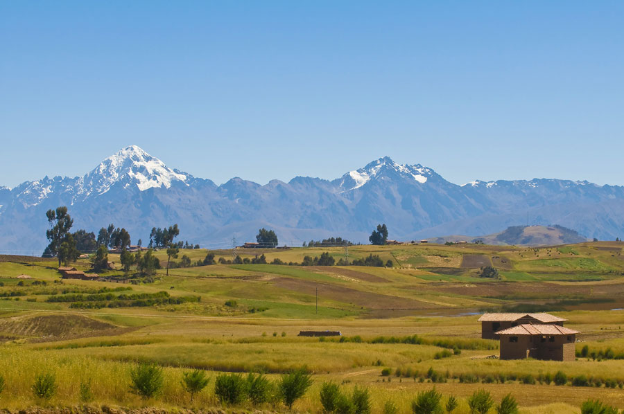 The picturesque town of Chinchero kuoda-blog-cusco-tourist-ticket-sacred-valley