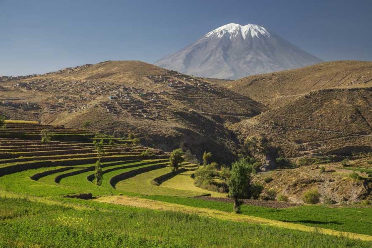 El Misti Volcano in Arequipa kuoda-blog-arequipa-vs-iquitos-chillon-valley