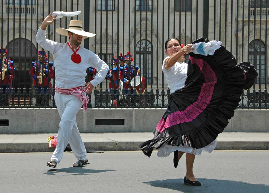 Peru's National Dance of Marinera kuoda-blog-why-trujillo-destination-visit-2017-marinera2