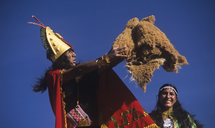 Chaccu Festival in Ayacucho, Peru kuoda-blog-chaccu-ritual-protect-vicuna