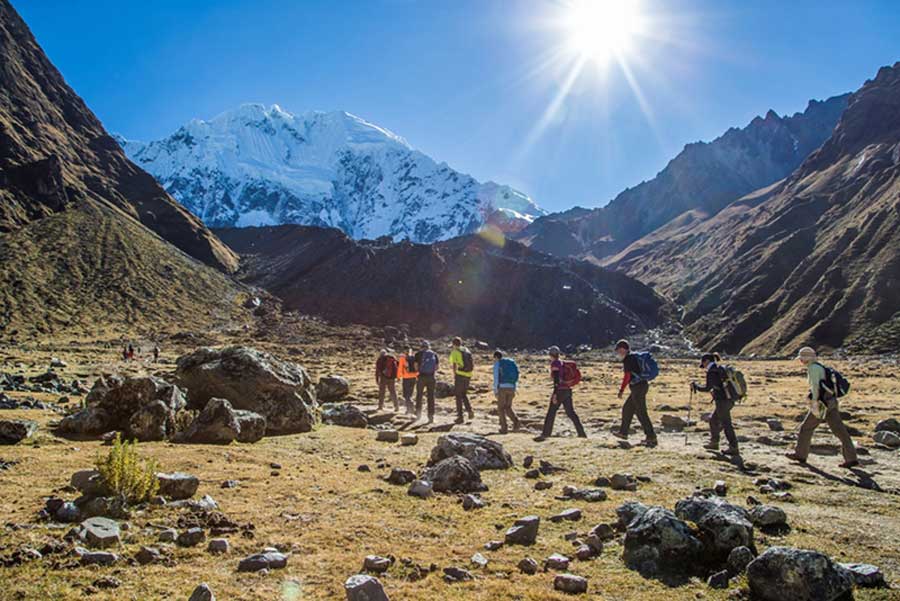 Luxury Andes Mountain trek kuoda-blog-insider-access-multi-day-luxury-trek-cusco-region